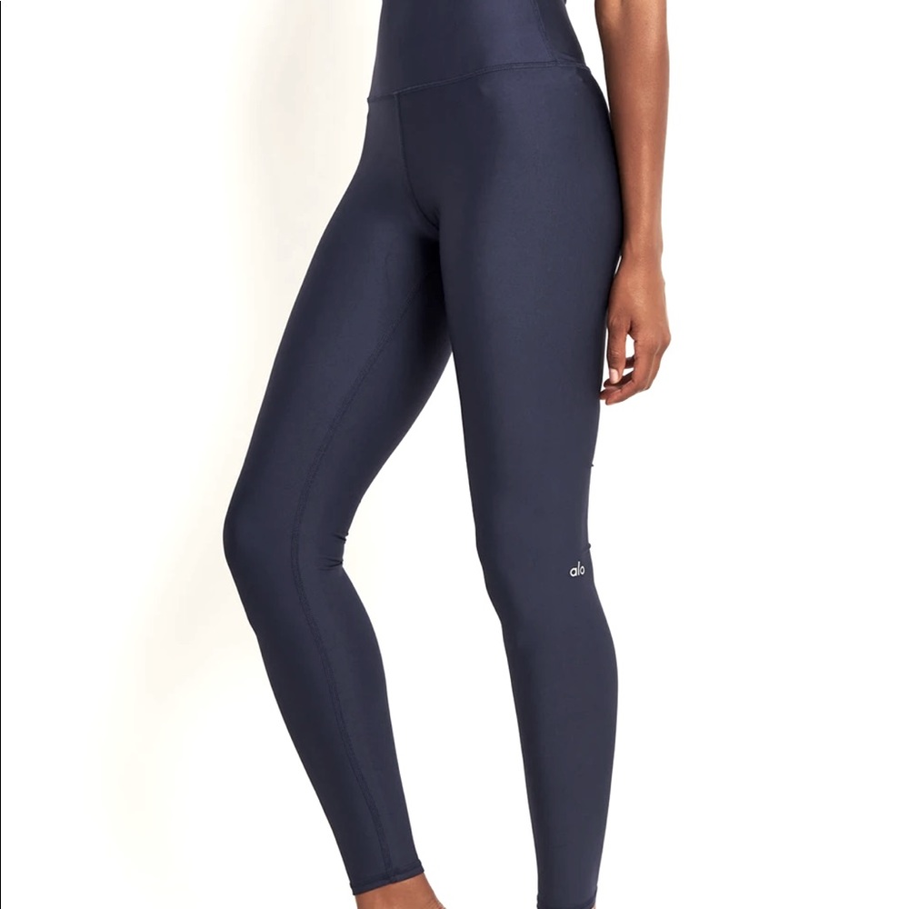 Alo True Navy Airlift Leggings - 7/8 length, Small